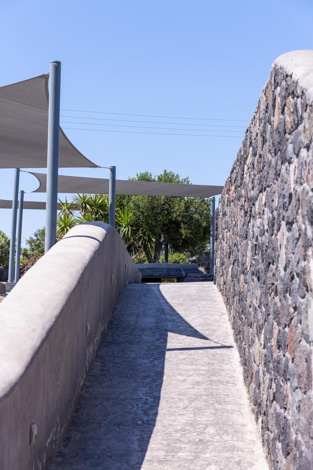 Soil Of Sun Luxury Villas Megalochori  Exterior photo